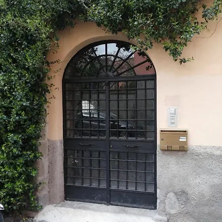 Casa Meris Tra Medioevo E Oriente Centro Apartment *
